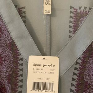 Free People kimono top, size XS, blue color.